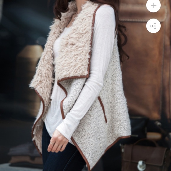 Simply Southern Jackets & Blazers - Simply Southern Open Front Sherpa Vest w/t Pockets